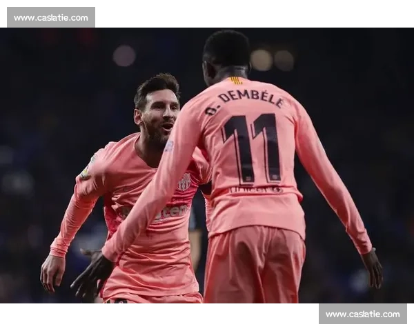 登贝莱晒梅西全套装备：史上最佳❤️